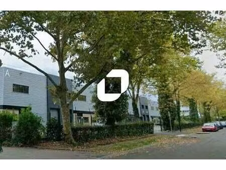location local d’activités buc 78530 1000m² à 2038m²