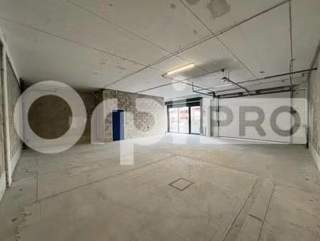 location local d’activités fontenay tresigny 77610 188m²