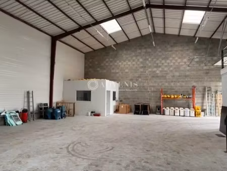 location local d’activités le mans 72000 270m²