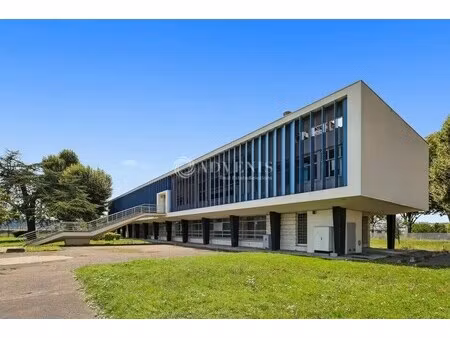 location bureaux 2 258 m²