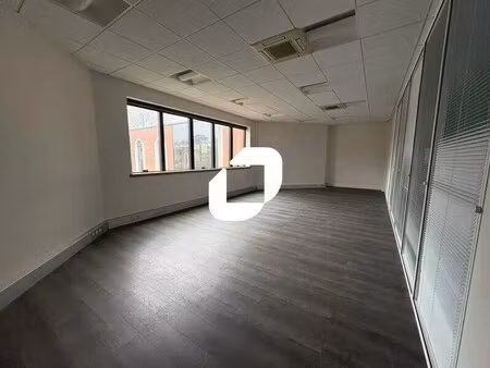 location bureaux 199 m² à 2 223 m²