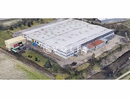 location local d'activités 4 720 m²