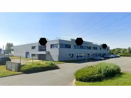 location local d'activités 1 470 m²