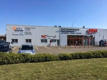 location entrepôt 930 m²