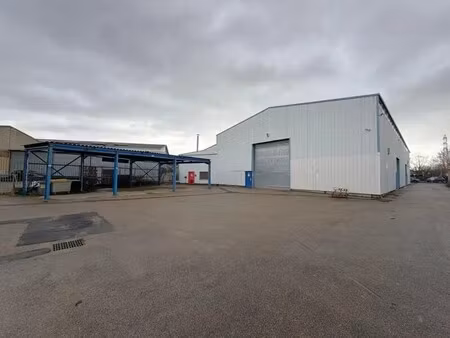 location entrepôt vaulx en velin 69120 2140m²