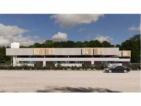 location local d'activités 613 m² à 3 582 m²