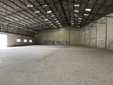 location local d’activités bouc bel air 13320 2000m²