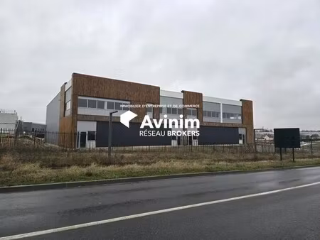 location entrepôt louvres 95380 439m²