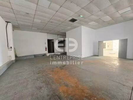 location entrepôt 500 m²