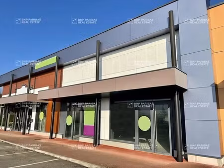 location local d’activités choisey 39100 300m²