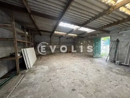 location local d'activités 88 m²