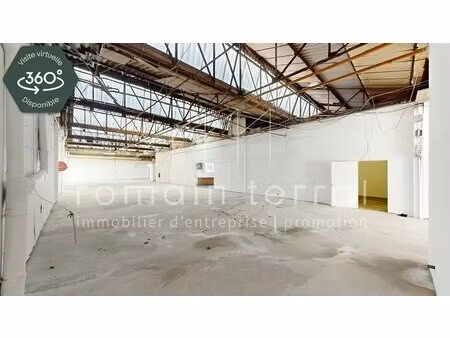 location local d'activités 565 m²