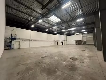 location local d’activités massy 91300 1188m²