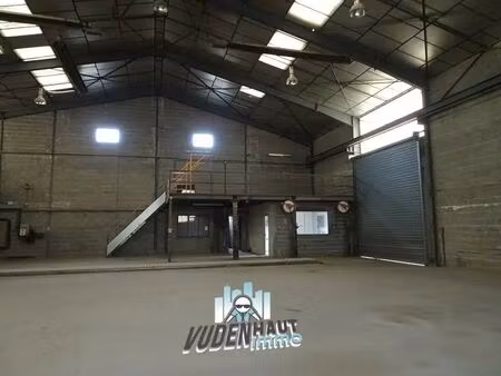 location local d’activités portet sur garonne 31120 675m²