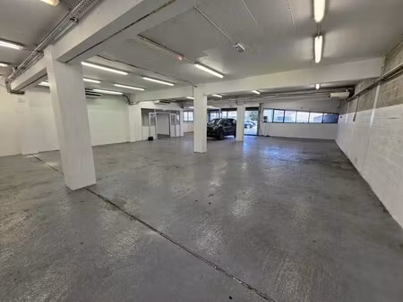location entrepôt le cannet 06110 400m²