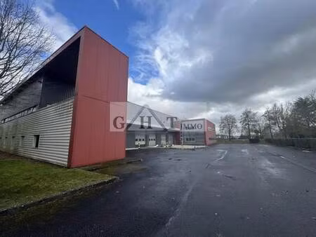location entrepôt 1 961 m²