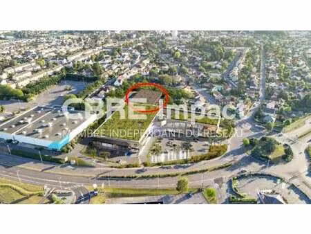 location local d'activités 238 m²