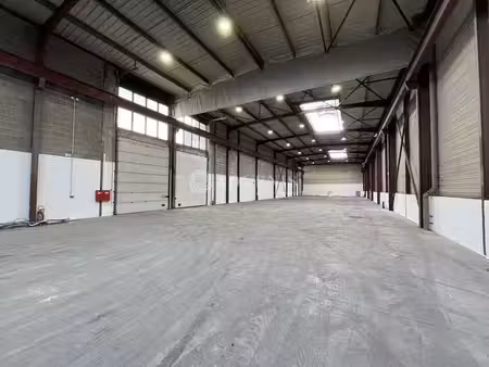 location local d’activités le thillay 95500 1296m²