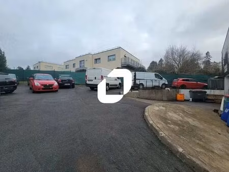 location bureaux 360 m²