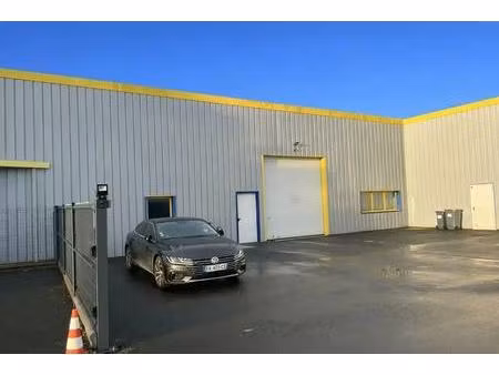 location entrepôt grandchamps des fontaines 44119 370m²