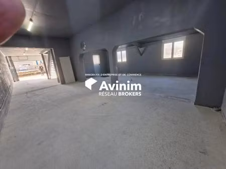 location entrepôt 160 m²