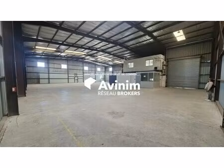 location entrepôt velaux 13880 732m²