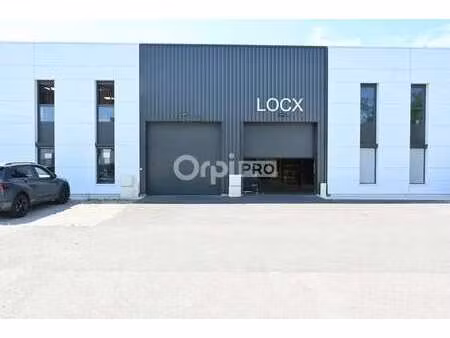 location local d’activités sathonay camp 69580 876m²