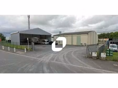 location local d'activités 485 m²