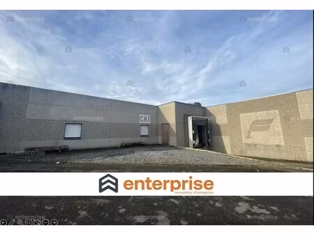 location entrepôt 500 m²