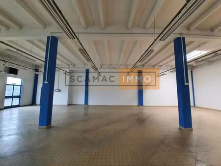 location entrepôt 497 m²