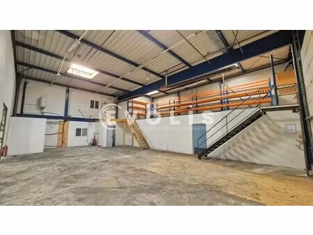 location local d’activités chelles 77500 1063m²