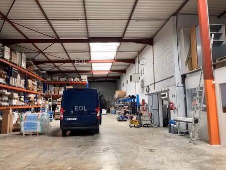 location local d’activités fontenay tresigny 77610 1100m²