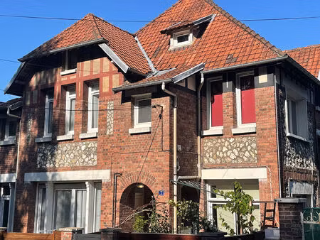 location maison 5 pièces 83m²