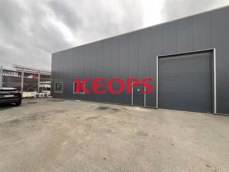 location local d’activités villeneuve-tolosane 31270 416m²