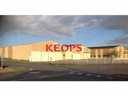 location local d'activités 3 887 m²