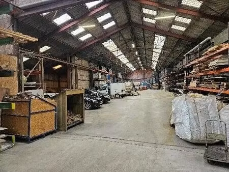 location entrepôt lisieux 14100 1800m²