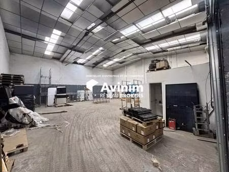 location entrepôt 270 m²