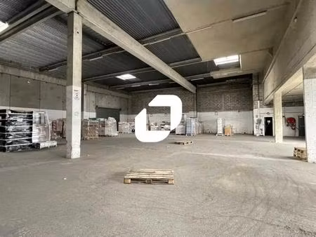 location local d’activités bruges 33520 6126m² à 8428m²