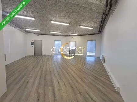 location local d'activités 157 m²