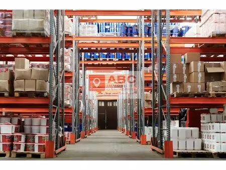 location local d'activités 380 m²