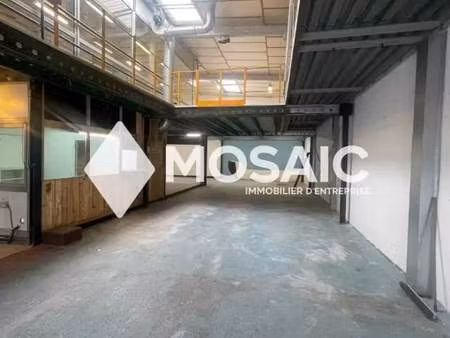 location local d'activités 550 m²