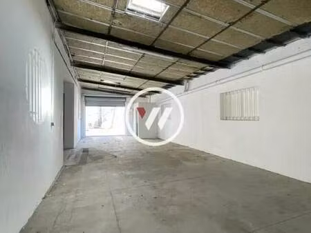 location local d’activités marseille 13015 220m²