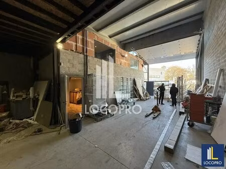 location local d'activités 230 m² à 630 m²