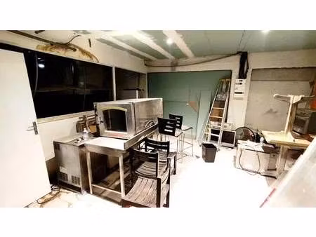 location local d'activités 85 m²