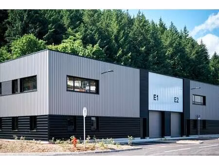 location local d'activités 183 m² à 885 m²