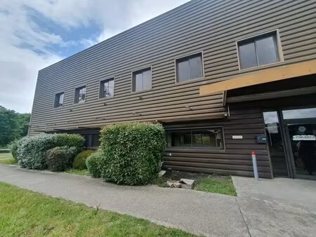 location entrepôt canejan 33610 4420m² à 8927m²