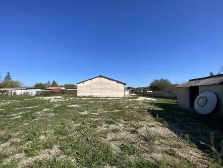 location entrepôt 500 m²