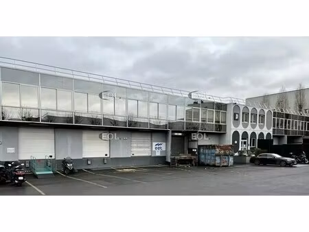 location entrepôt saint denis 93200 1571m²