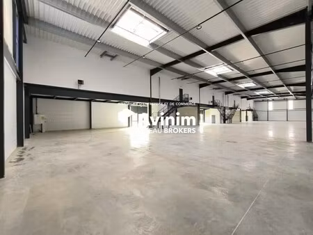 location entrepôt 618 m² à 1 230 m²