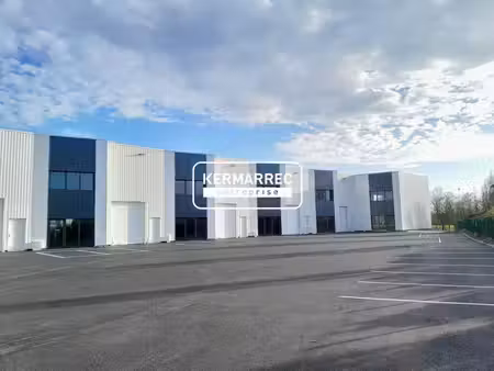 location local d’activités bedee 35137 190m²